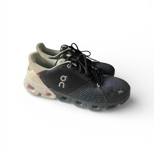 On Cloud Helios Women's Black and Cream Sneakers